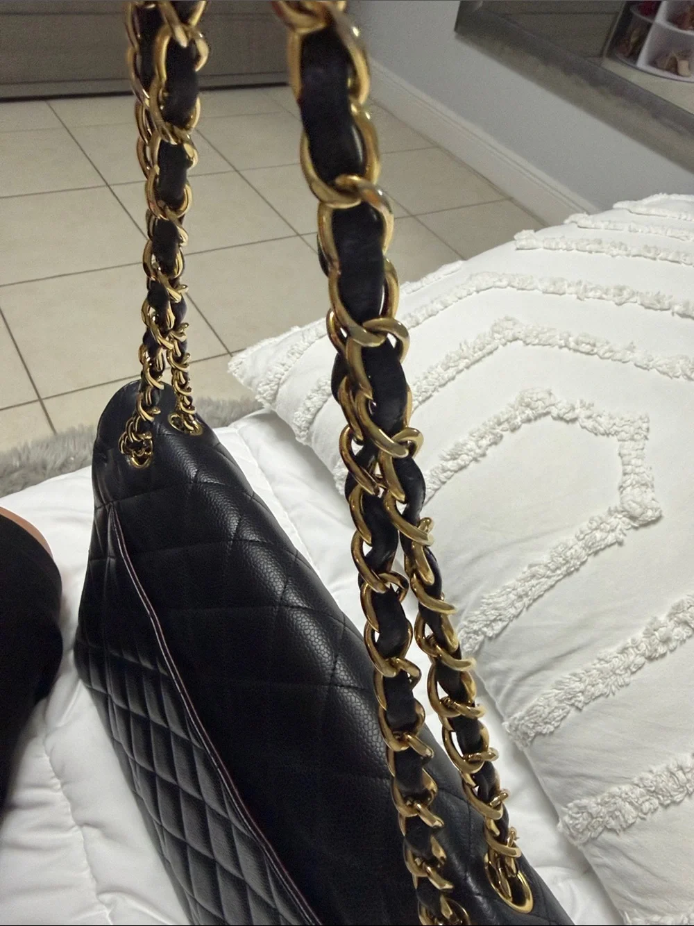 CHANEL Black Quilted Shoulder Bag with Gold Hardware